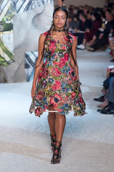 Look 22